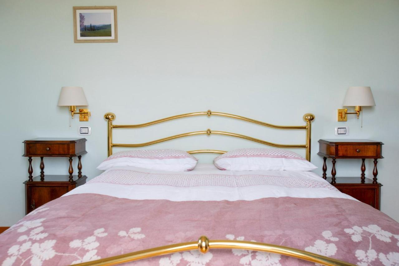 Il Giardino Dei Frati Bed and Breakfast Roncofreddo Eksteriør billede
