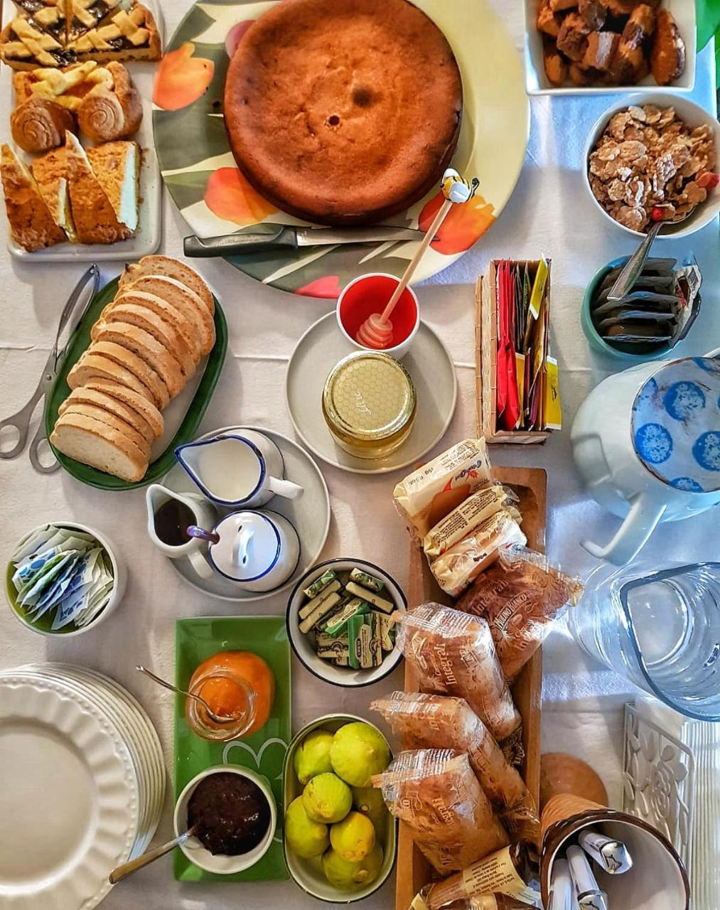 Il Giardino Dei Frati Bed and Breakfast Roncofreddo Eksteriør billede